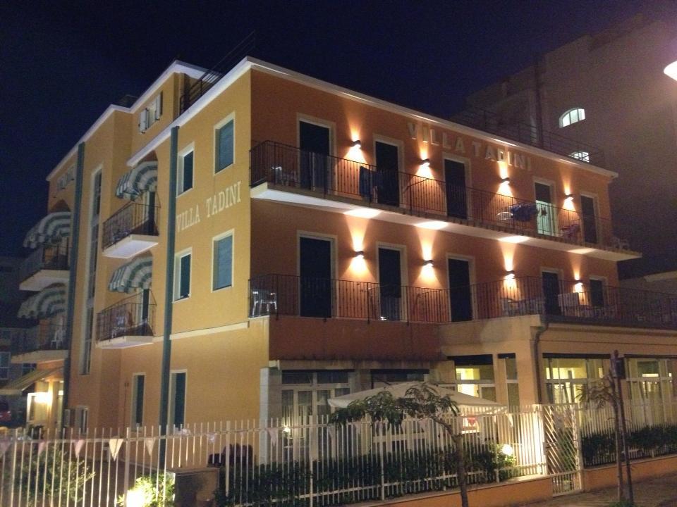 Villa Tadini Misano Adriatico Esterno foto