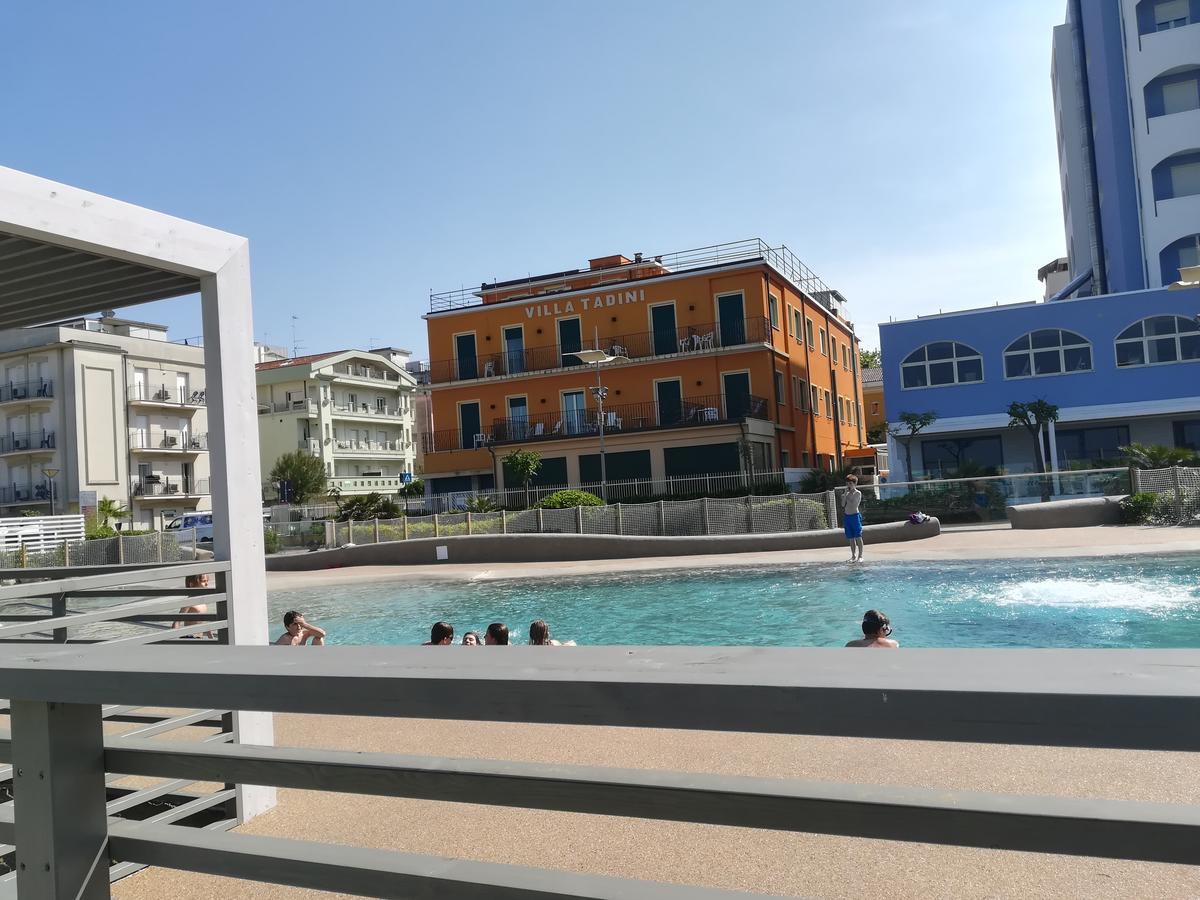 Villa Tadini Misano Adriatico Esterno foto